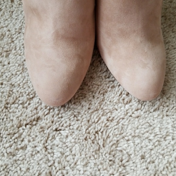 🚫SOLD🚫🔻📣SALE Nude chunky heel mules - Picture 4 of 8